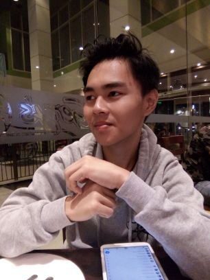 ArJSarmiento's profile picture. either physics or stamp collecting
