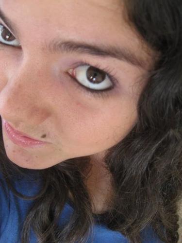 Uma garota normal, procurando um jeito de ser feliz :D