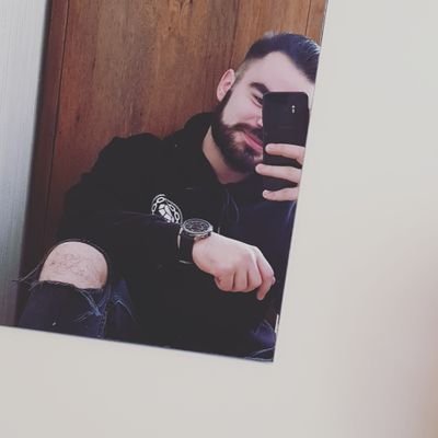 FranckGrcn_'s profile picture. snap : franck_gec | 23 yo| bad 🏸 🇵🇹