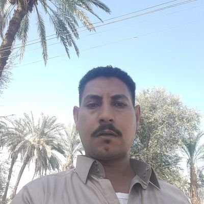 لون حياتك ،،، بألوان التفائل ،،، و السعادة ،،،❤️و الفرح الحياة كالوحدة تنتظر الألوان لتغدو أكثر جمالاً