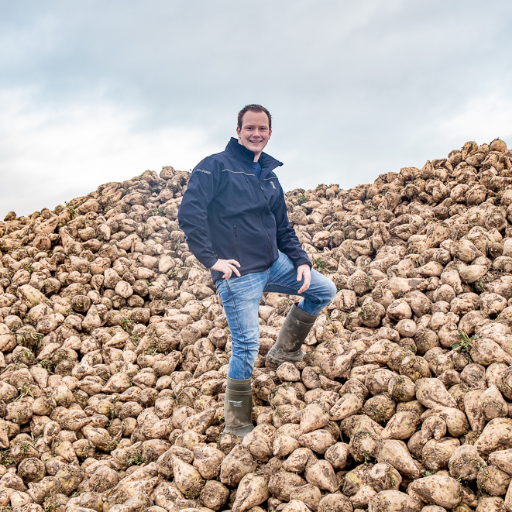 adviseur akkerbouw van Iperen bv // Straver akkerbouw // passie voor akkerbouw