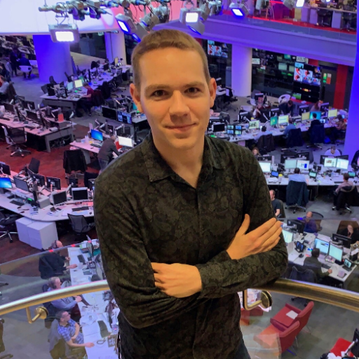 Journalist @bbcworld, editor of The Global Story podcast.