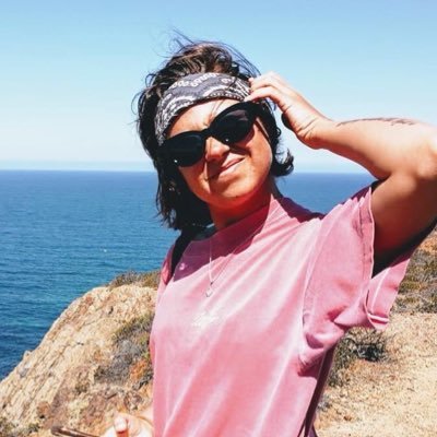 BackswingGot's profile picture. Occasionally some intelligent thinking, mostly bullshit and sarcasm. Also you don’t need therapy, just put some John Mayer on 🎶