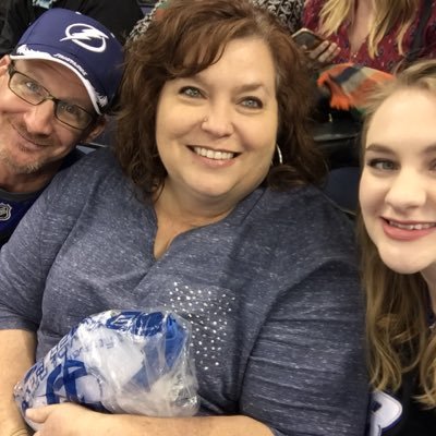 Profile Picture of Kim Donahue (@KimDonahue15) on Twitter