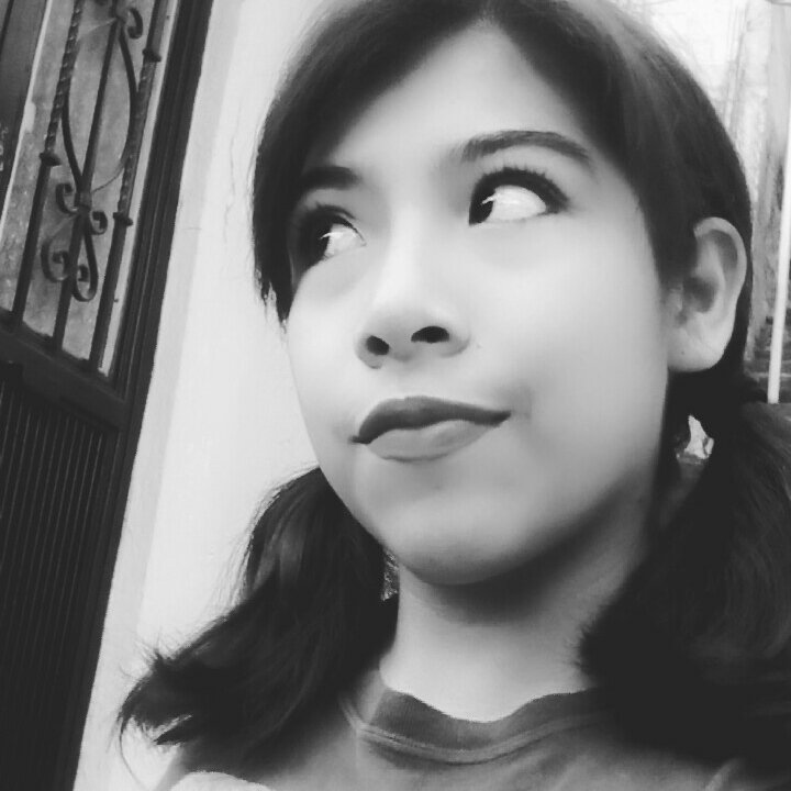 ScarletFanfict2's profile picture. 𝐸𝑠𝑡𝑢𝑑𝑖𝑎𝑛𝑡𝑒 𝑦 𝐹𝑎𝑛𝑓𝑖𝑐𝑘𝑒𝑟