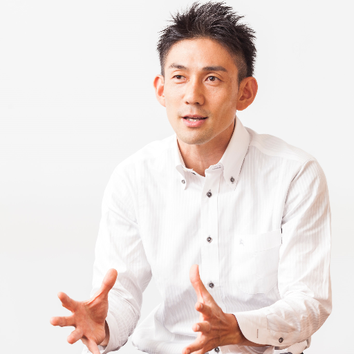 osamukono0901's profile picture. 国分寺市議会議員（文教こども委員、公共施設等総合管理特別委員） 
無所属・無会派(ここに幸あれ)
３児（全員Men`s）の父
幸約（公約）実現に向けて
Twitter＆ブログ＆Facebook