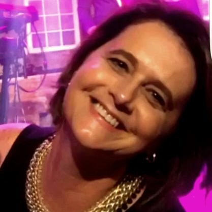 RivanaMarino's profile picture. 