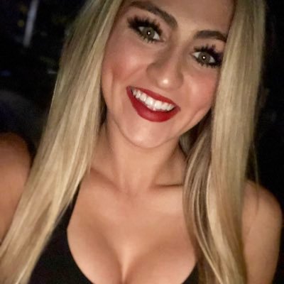 AlyssaFiggy's profile picture. University of Florida, Class of 2017💙