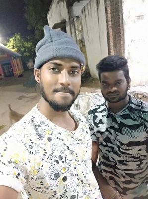 Vikeyvignesh14's profile picture. social awernes