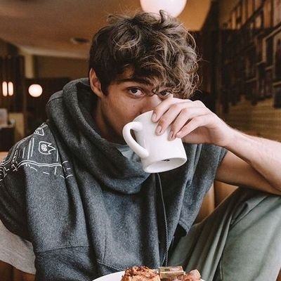 [Fan account] 
Expresa lo que tu corazón intenta decir, no lo que tu imaginación te hace pensar. Rosie's brother; Kyle; Aid; etz; Ty 27.07.18