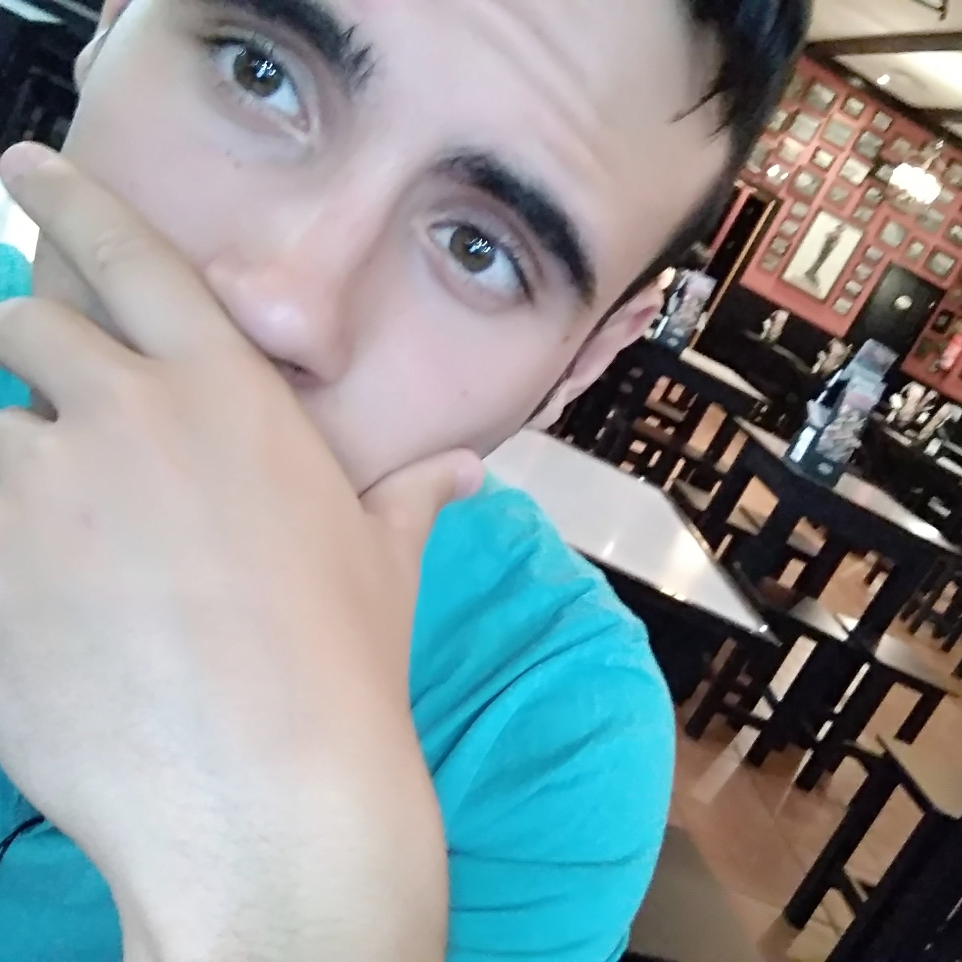 digogu23's profile picture. Instagram: diego_18g
Siguidmeee😜😜😜😜