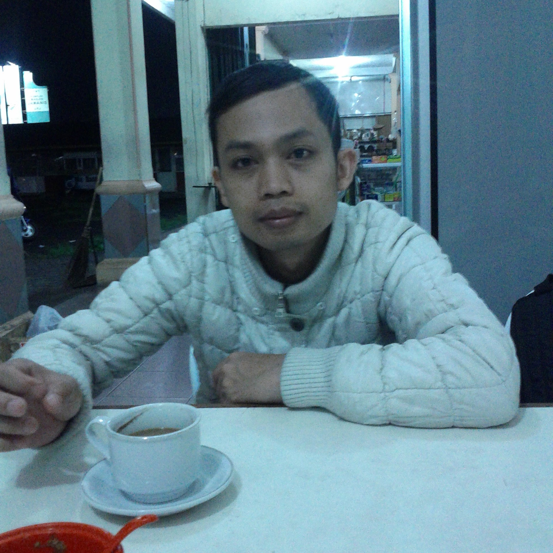 CellLareez's profile picture. 