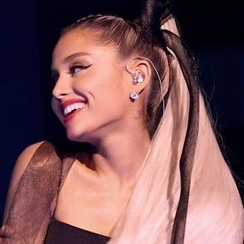 @ArianaGrande Thank you for all that you do and for helping me to realize how important it is to never give up, and to be myself. **Fan Account**