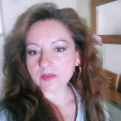 PaolaMamitres's profile picture.