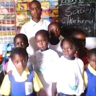 Early Childhood Development Program ECD .
Gambia College
school of Education.
Qualify Teacher