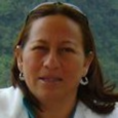 Escogida por Dios para nacer en esta hermosa Patria, VENEZUELA, y tuve el privilegio de vivir en la época de Hugo Chavez, ese Gran Revolucionario........