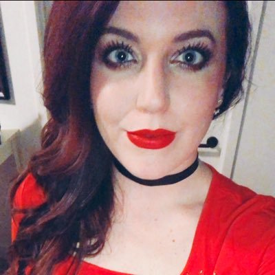 JRayy's profile picture. i tweet about the three queens Freddie, Bey, & Ru