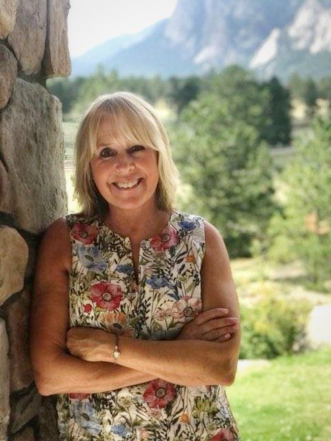 Local business advocate, real estate expert and native Colorado gal who loves to share the beauty of our state.
*Certified Pricing Strategy Advisor