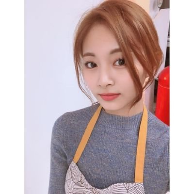 Twicetagram_614's profile picture. 