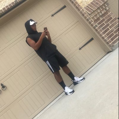 SavageX29's profile picture. 2022 prospect SGP football D1 Bound Running back/Kick returner