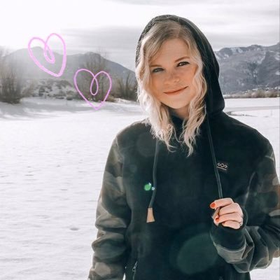 activebeautyblg's profile picture. Hey I am Hayley Sweeney and I love fitness and beauty 💁🏼‍♀️ I run a blog and I love to resell 💗 Let’s work to motivate each other 💪🏻