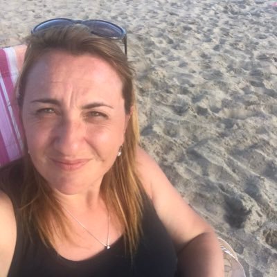 Constanza Lazazzera Profile