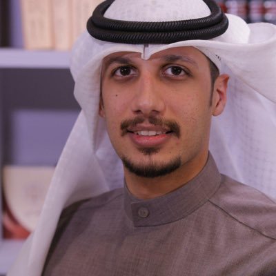 حاصل على ليسانس حقوق-جامعة الكويت 13' ، عضو جمعية القانون ٢٠١٢/٢٠١٣