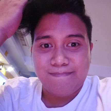 lachivo23's profile picture. ryt it's me