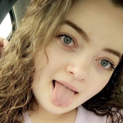 αδhℓεφ ®öbersoη ♡ Profile
