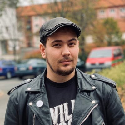 pan_josef's profile picture. web developer, musician, tech-fan guy