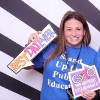 Mom 👦🏻👧🏼👦🏼| 4th Gr. Math/Science Teacher 👩🏻🏫 | 💙🧡 M.Ed. from @UF 🐊 | Quizizz Certified 👩🏻💻 |