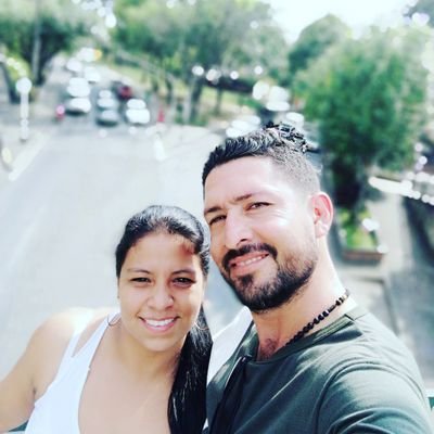 Soy Alegre No Me Complico Por Nada Y Disfruto La Vida Al Máximo.