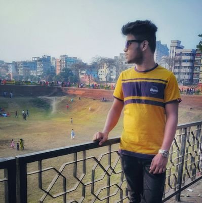 AzimAhm81832848's profile picture. Frontend Developer at https://t.co/7zbGTl1bB4