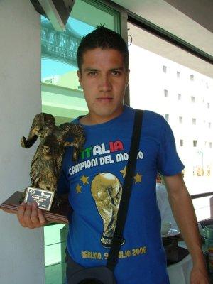 tona_becks's profile picture. ING. Sistemas Comutacionales, Me gusta el futbol, Ajedrez y un poquito la fiesta jejeje. Actualmente en Ags...