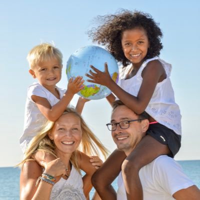 Family 🇨🇴🇫🇷 traveling the world 👨👩👧👦 | 🔜 1 an de Tour du Monde en famille 🌎 | ✈️ Départ 14/06/2019 | Instagram: chaloumar360
