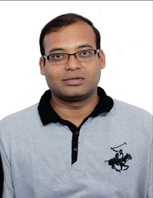 Entrepreneur, General Management IIMB, BTech GGSIP Delhi.