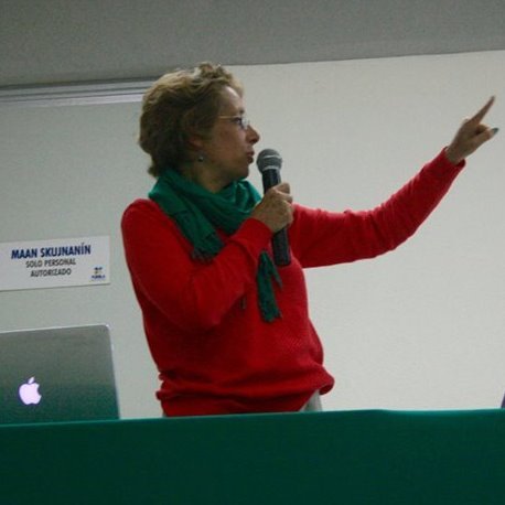 Lic en derecho, me gustan los proyectos autosustentables, deportivos,, mediadora certificada, maestrante en derechos humanos