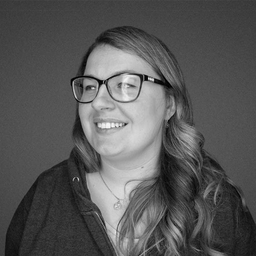 🇨🇿 I am a senior front end engineer. Tabletop gamer, amateur photographer, pro baker, and puppy lover. CSS is my jam 👩💻 but React is my 🍞 and 🧈.