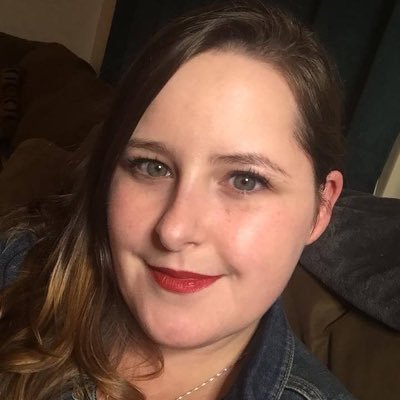 I’m a wife to the most amazing man in the world, an ASL interpreter ❤️🤟, a SeneGence independent distributor, & Price Chopper cashier.
