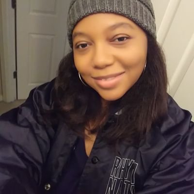 @NaturaLee_Bee