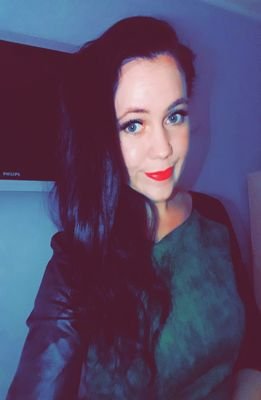 AhziEyYqj9LDatH's profile picture. 