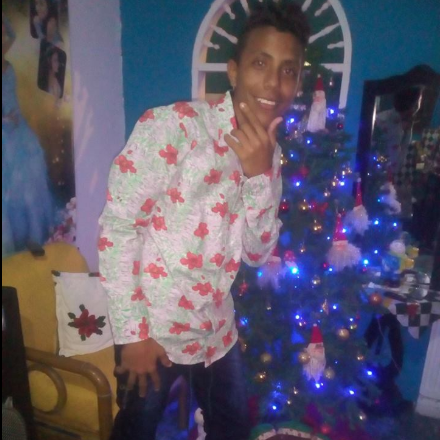 AngelSerpa13's profile picture. Soy Un Cantante Principiante