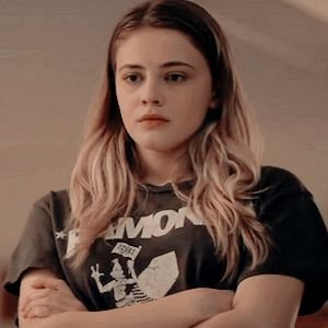 hessatoxic's profile picture. i love after more than i love my family