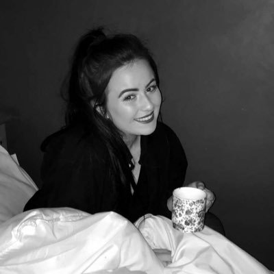 EllieMontyy's profile picture. 