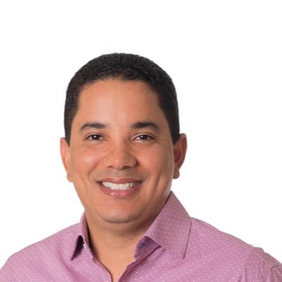 |Montecristeño por la gracia de Dios | 👨👩👦👦Padre de mis princesas Eddily&Elianny |Lic.En Adm de Empresa| Político|⭐️PLD-CC|Servir y el deporte mi Pasión|