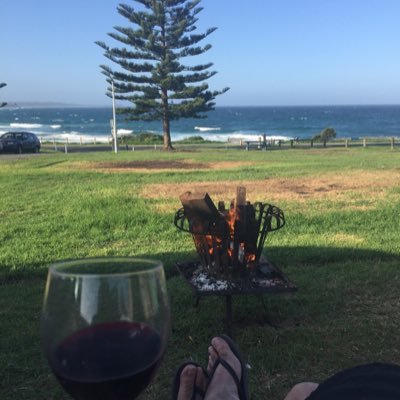 headscratch691's profile picture. 