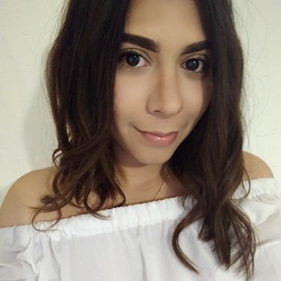 AndreaLiiz's profile picture. 