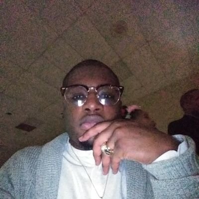 ChrisMitch20's profile picture. Always keeping it #⃣1⃣0⃣0⃣0⃣ Living life wit no worries or regrets 
LoveLiveLifeLaugh