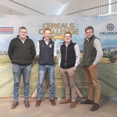 Four Ag final years with an interest in agronomy. Challenging ourselves and competing with other teams to grow the best virtual crop of spring barley 🌾
