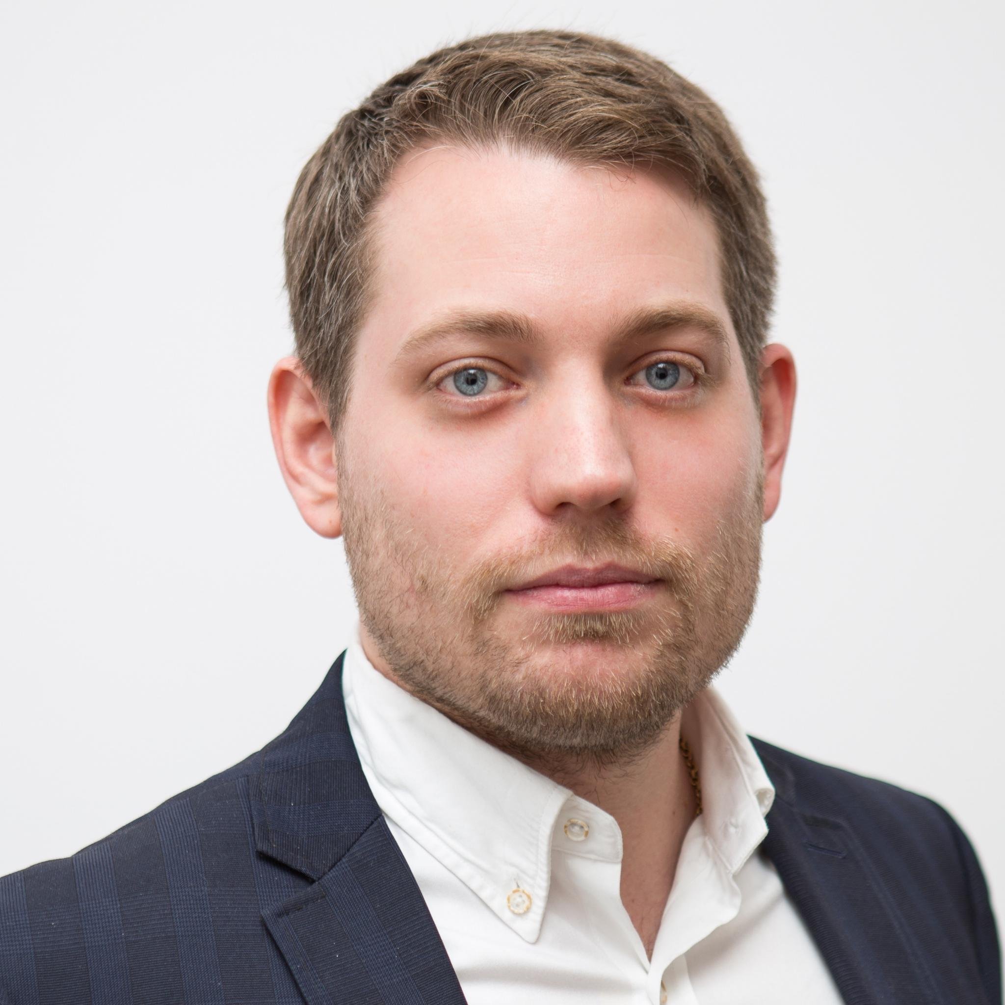 lecavalier17's profile picture. Innovation Communication Consultant - DKNrgY